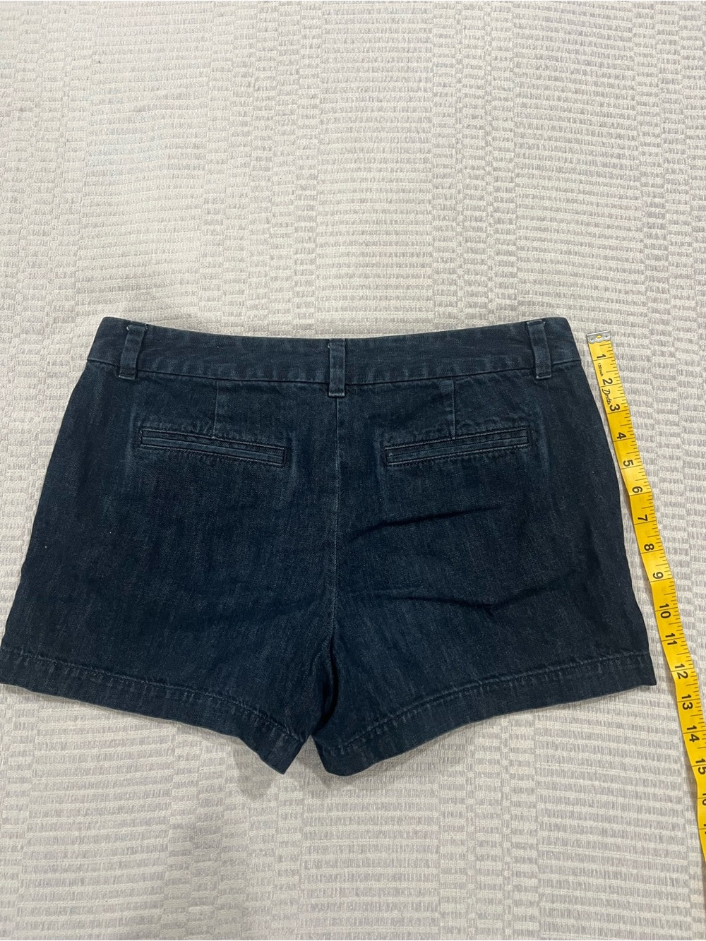 Bundle of (4) Size 6 shorts from (1) LOFT and (3) from Banana Republic - Picture 8 of 11